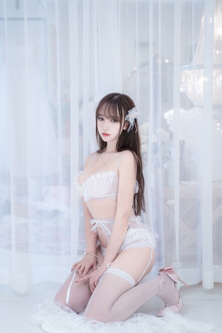 Mixian Sama (过期米线线喵) - 天使与魔鬼 (25)