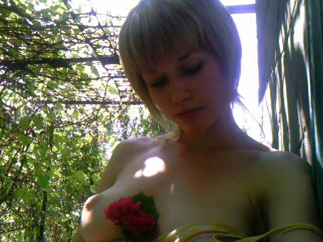 1 (102) nude