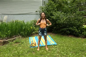 als_phallic-picnic_zoe-bloom_high_0005