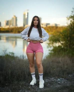 S032