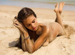 35-Viki-Odintcova-Nude