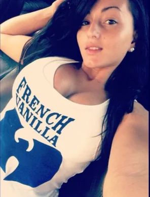 amateur pic French Vanilla