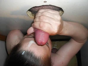 090