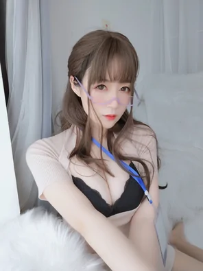 Baiyin811 (白银81) - 私人医生 (120)