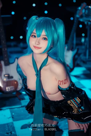 BLACQKL - Hatsune Miku (66)