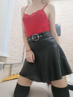 (273)