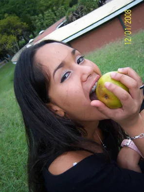 1 (19)