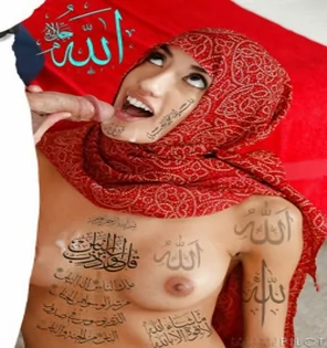 1d9b25d8a338_28411