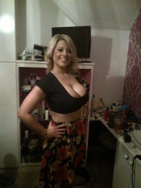 Flowery skirt