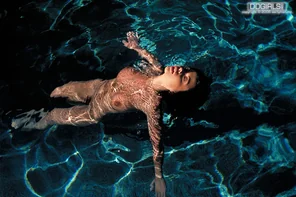 woman_11929