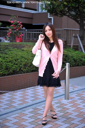 Yuna Ozawa-717