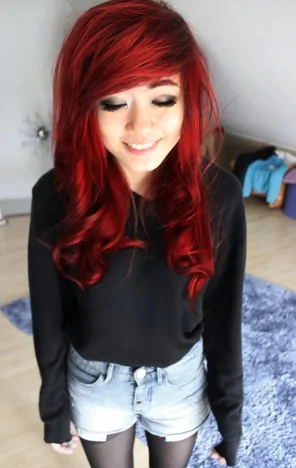 amateur pic Very red