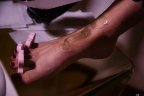 thelifeerotic_leg-waxing-1_antonia-sainz_high_0038
