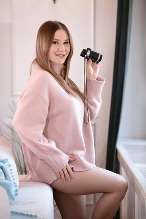 amateur pic VivThomas_Look-Of-Love_Amalia-Davis--Subil-Arch_high_0004