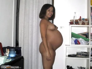 Showing off her size
