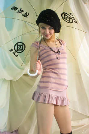Stunning_Cindy---Rainy-Day_Cindy-B_high_0002