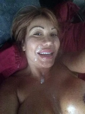 amateur pic milf cumshot 2