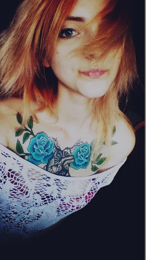 Hair Face Lip Blue Shoulder Cool 