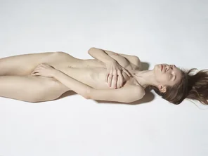 aya-beshen-full-figure-26-10000px