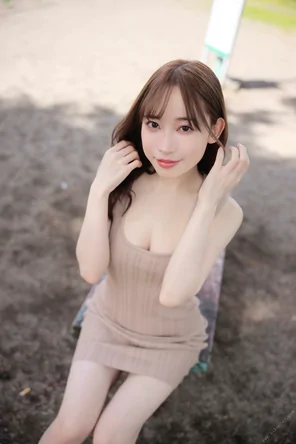 七瀬アリス ヌード写真集『毎朝、僕を誘惑してくる隣のお宅のアリスさん』 (13)