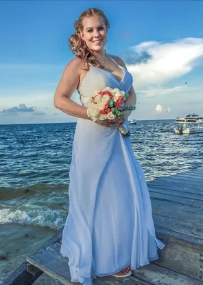 amateur pic Kelli H - Ginger Hotwife from UK on Holiday