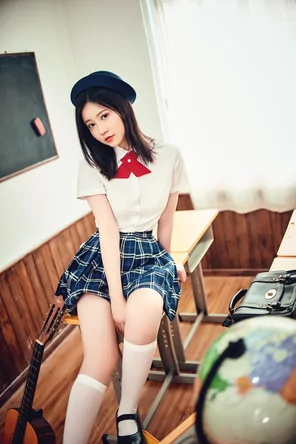 年年Nnian - 月刊少女 (4)