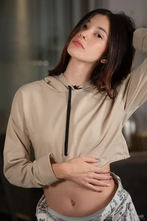 004