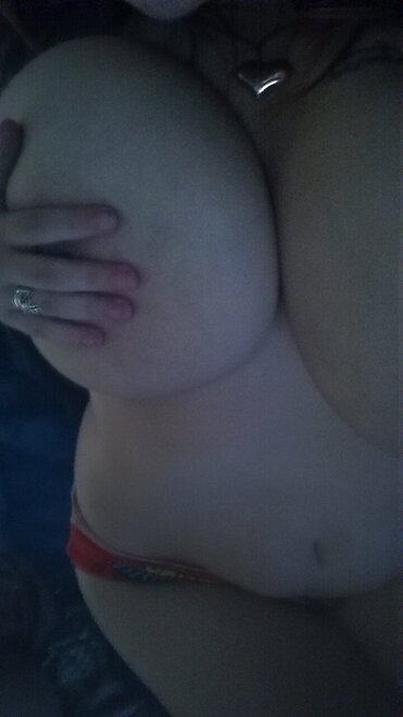1 (187) nude