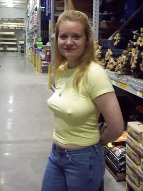 amateur pic Always try to maintain eye contact