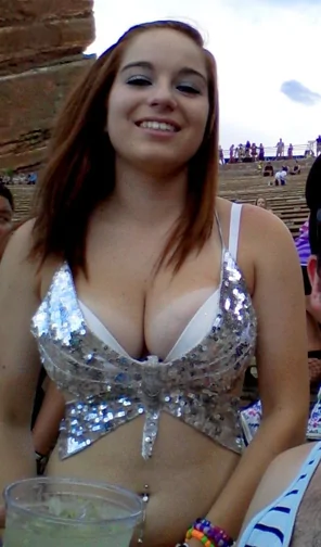 left boob tanline