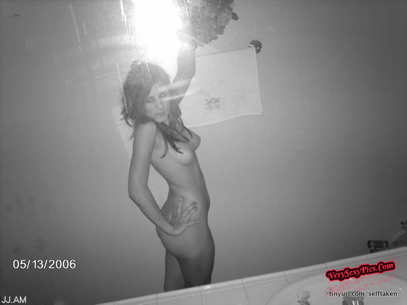 Selfshot_mirror00998