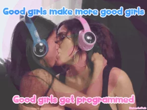 bdsmlr-784428-MNJf8I7c90
