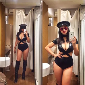 amateur pic Sexy Halloween cop