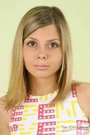 amateur pic TeenStarsMagazine - Ashley - Set001