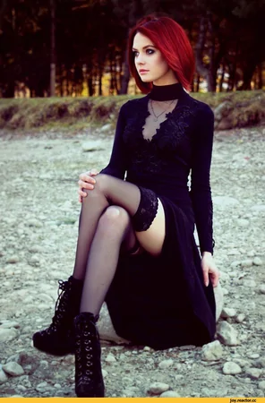 amateur pic GOTHIC BEAUTY