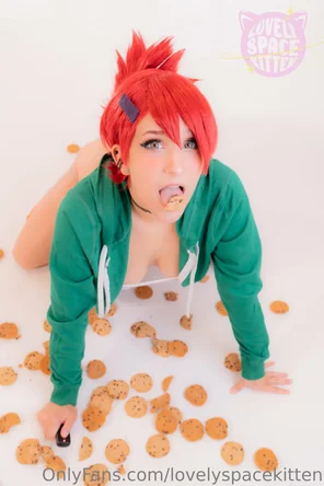 amateur photo Frankie_Cookie_Monster_10