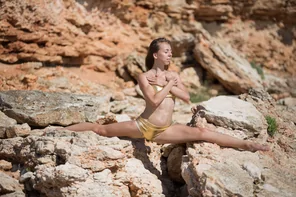 stunning_rocky-coast_elika_high_0029