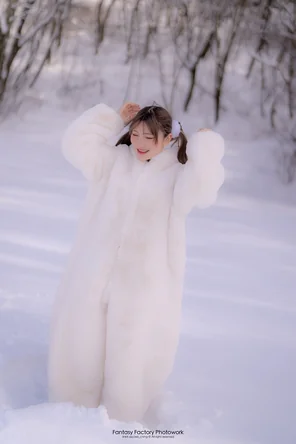 amateur pic Fantasy-Factory-小丁-Snow-Rabbit-3