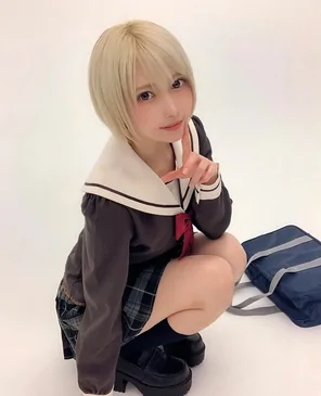 篠崎こころ 01