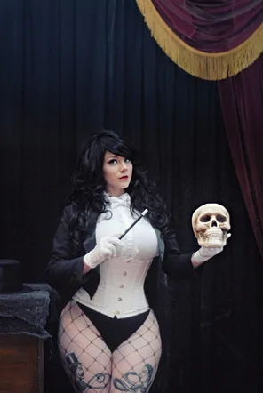 Thick Cosplay