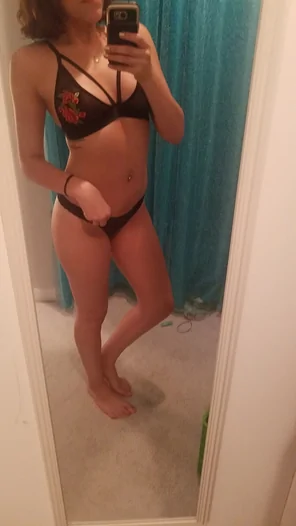 Baby I just wanna be yours