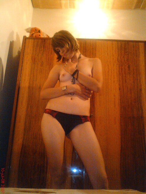 1 (139) nude