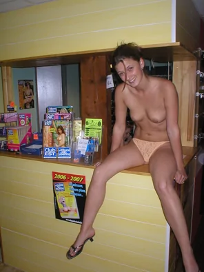 1 (19)