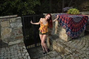 als_red-hot_charlie-red--lola_high_0008