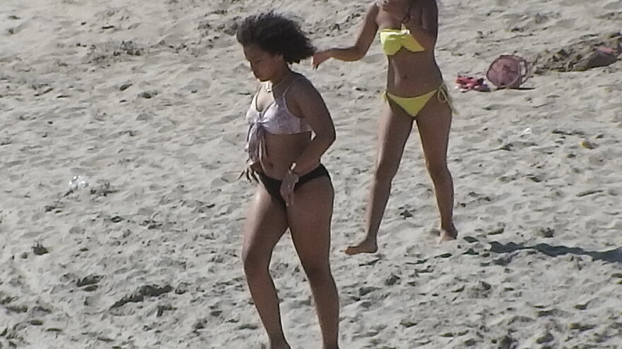 2021 Beach girls pictures(2174)