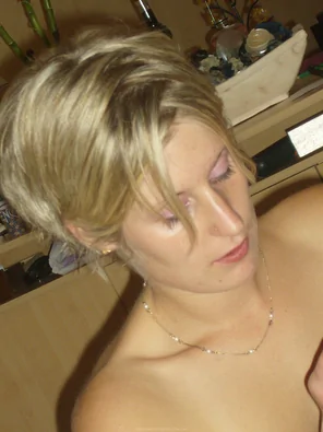 1 (62)