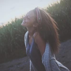 amateur pic Cutie in the cornfield