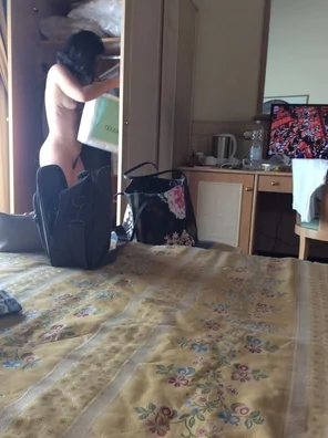 slut-unaware-wife-113420175601