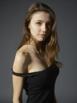 amateur photo milla-introduction-14-10000px