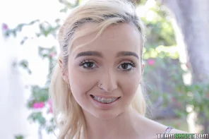 bracefaced_lexi_lore_046